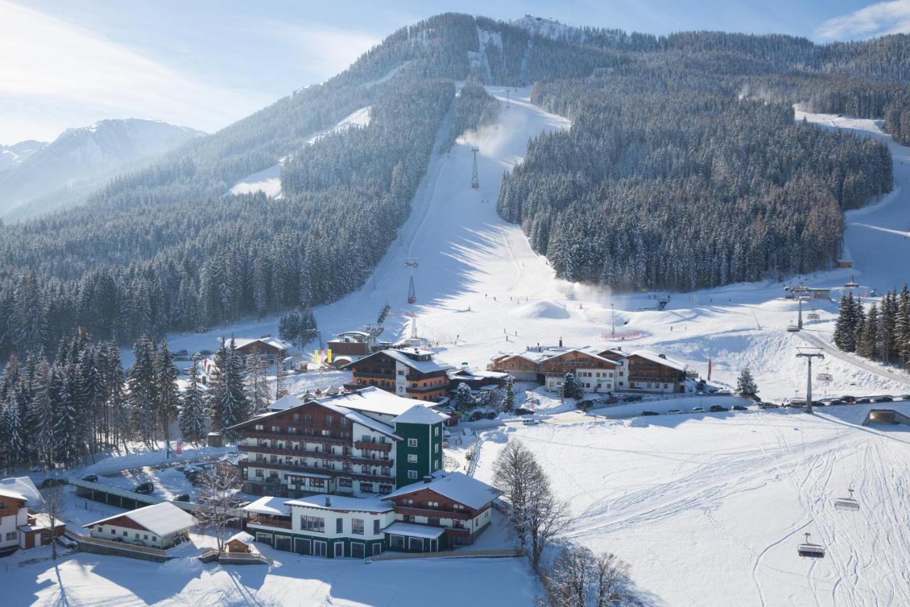 Hotel Waldfrieden Schladming Dış mekan fotoğraf