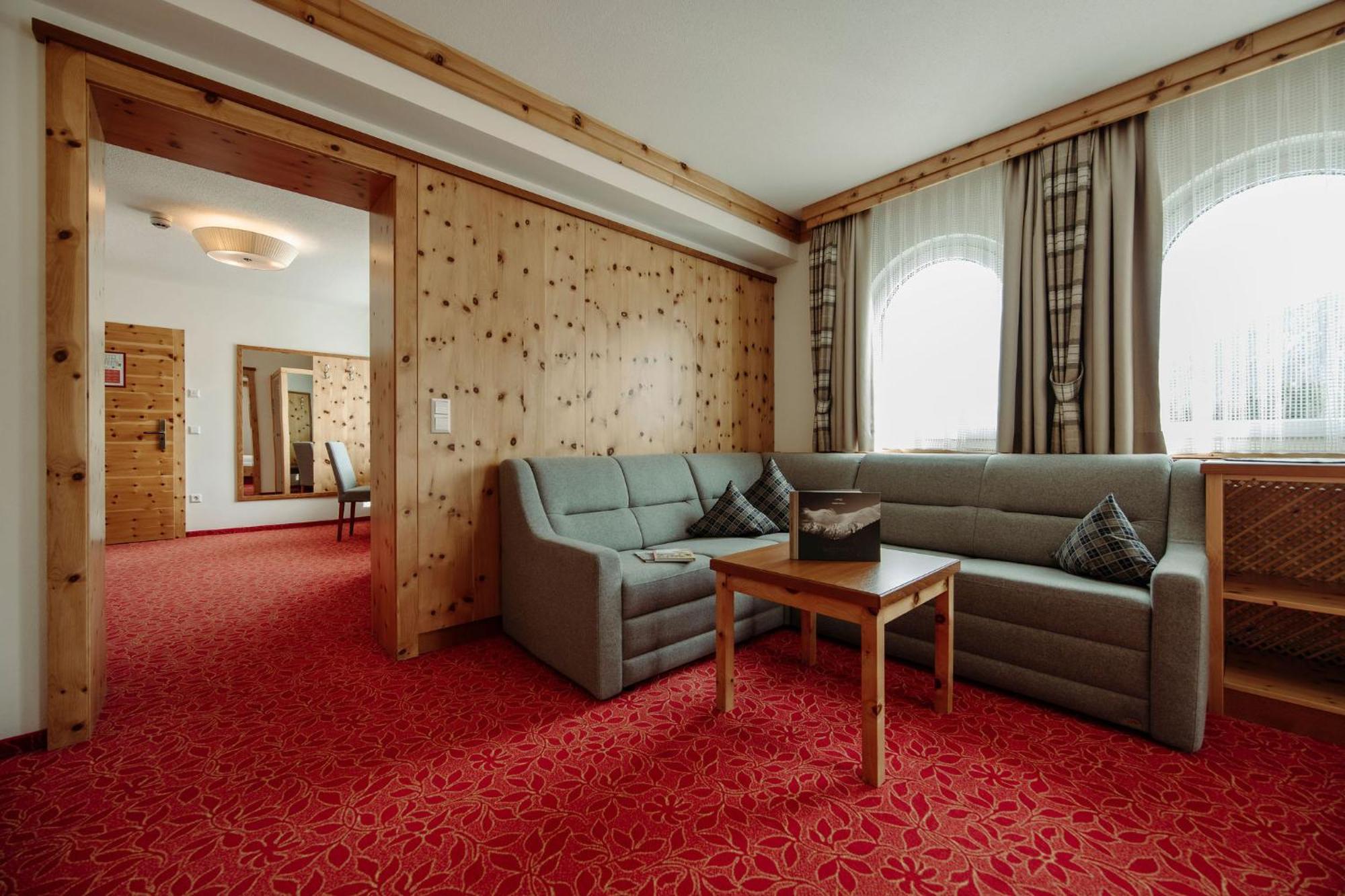 Hotel Waldfrieden Schladming Dış mekan fotoğraf