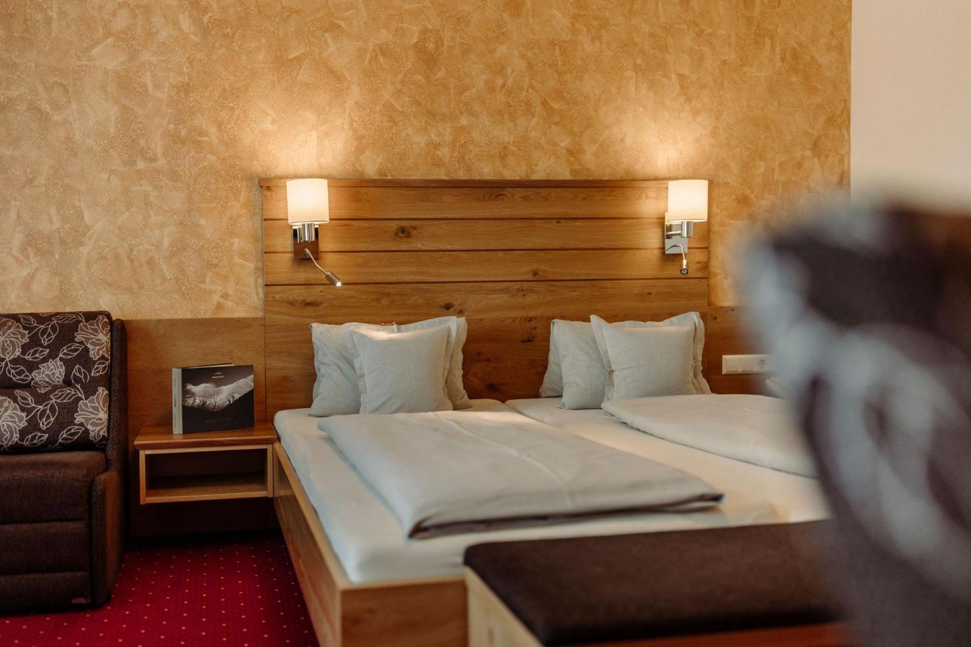 Hotel Waldfrieden Schladming Dış mekan fotoğraf